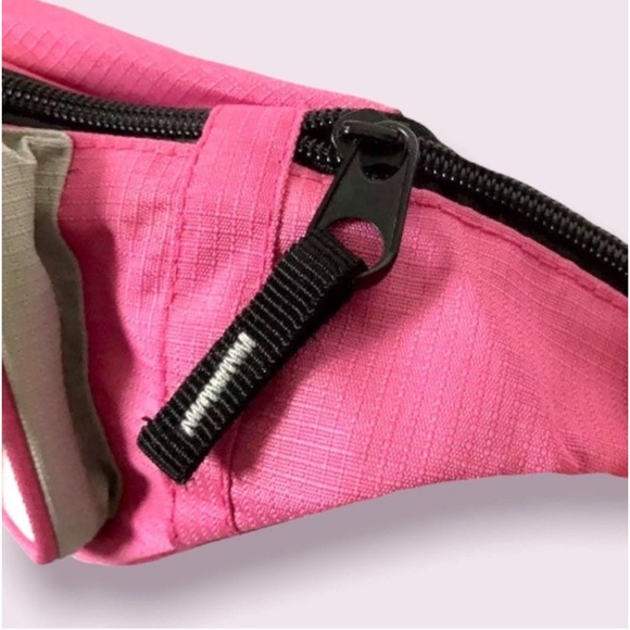 90’s Designer Fanny Sack Bag Vintage Waist Purse - Picture 4 of 9